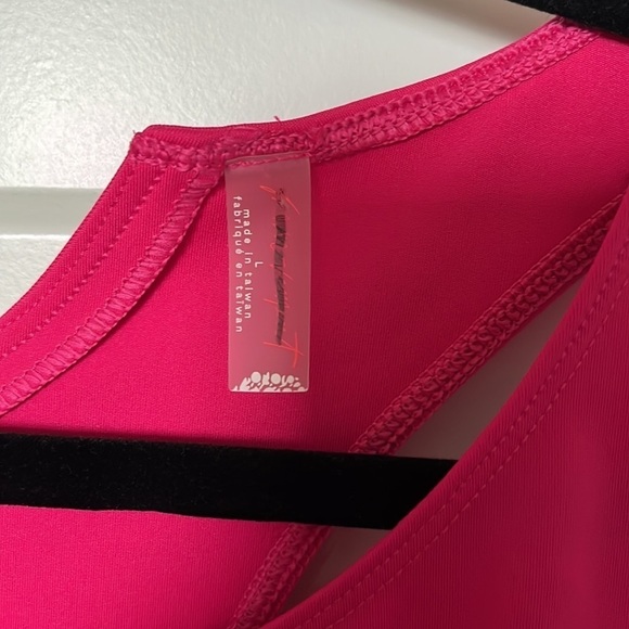 Free People Movement Show Me Something Shortsies In Passion Fruit Size Large - Picture 4 of 8